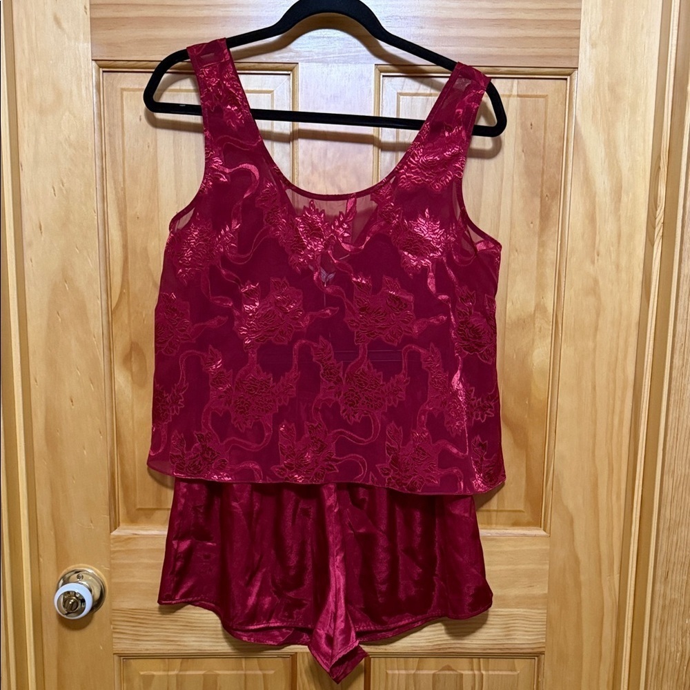Victoria's Secret Red Satin Pajama Set Embossed with Flowers, Size Medium.